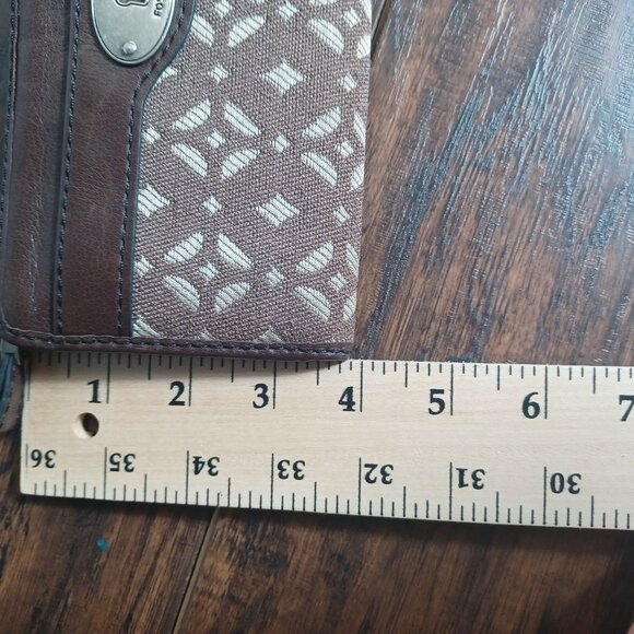 Fossil Wallet Womens Brown Leather Canvas Geometric Zip ID Card Coin - Picture 10 of 10